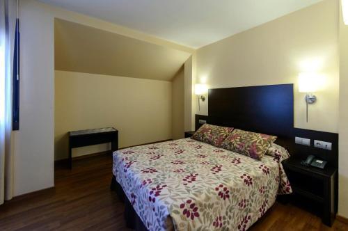 אסטורגה Hotel Restaurante La Peseta מראה חיצוני תמונה